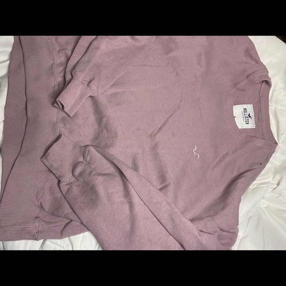 Hollister crew neck